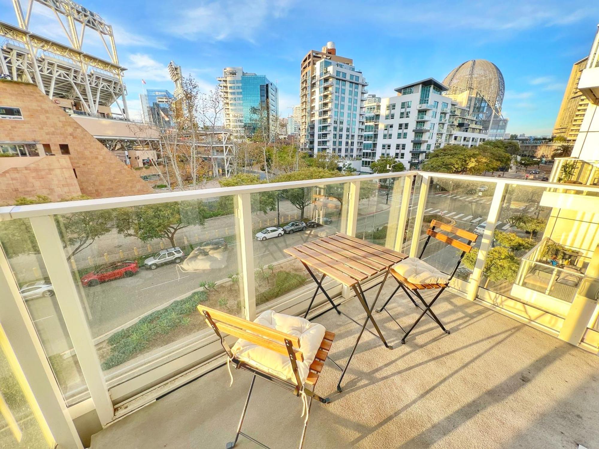Stunning Apartment By Petco Park! サンディエゴ エクステリア 写真
