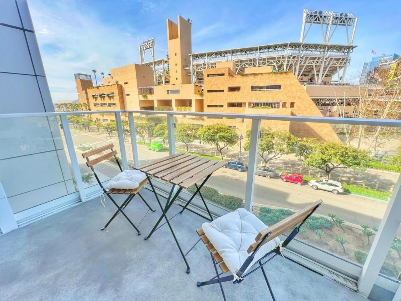 Stunning Apartment By Petco Park! サンディエゴ エクステリア 写真
