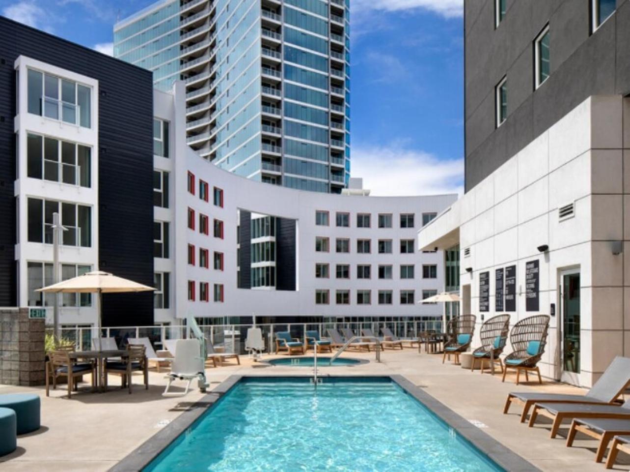 Stunning Apartment By Petco Park! サンディエゴ エクステリア 写真
